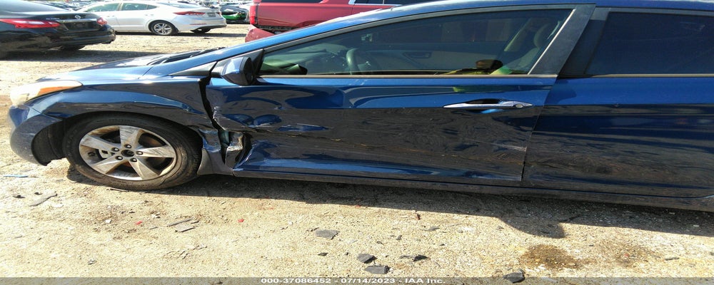 KMHDH4AE7DU550284 2013 HYUNDAI ELANTRA photo no. 6