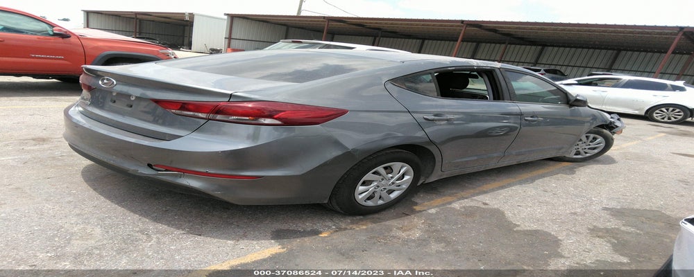 KMHD74LF8JU613512 2018 HYUNDAI ELANTRA photo no. 4