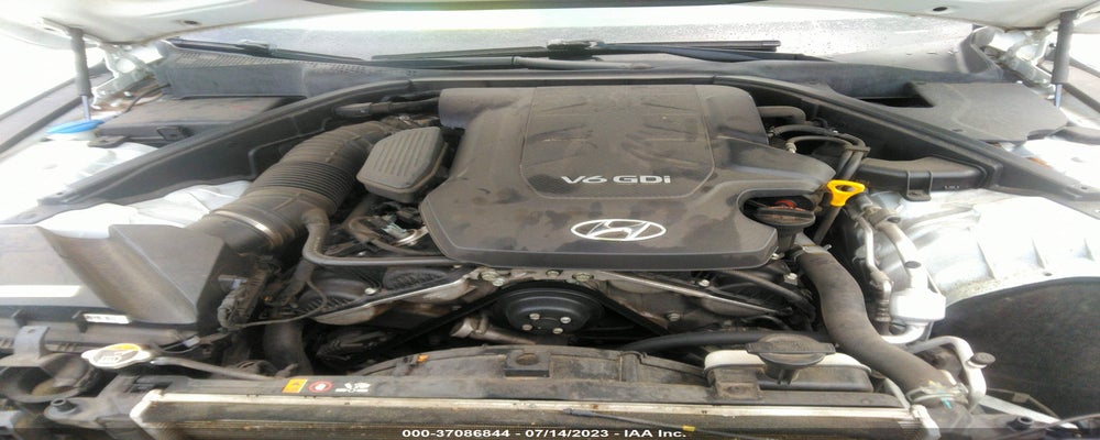KMHGN4JE3FU072065 2015 HYUNDAI GENESIS photo no. 10