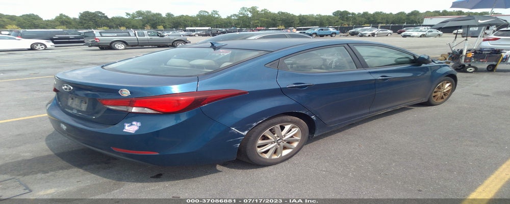 KMHDH4AE3FU235517 2015 HYUNDAI ELANTRA photo no. 4