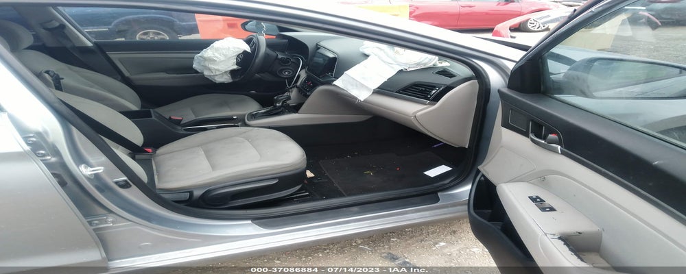 5NPD84LF1HH033833 2017 HYUNDAI ELANTRA photo no. 5