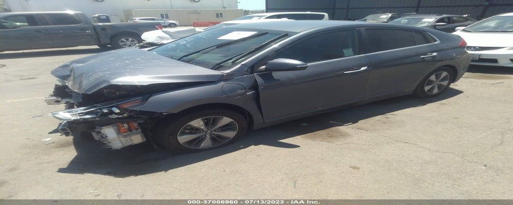 KMHC75LD3JU087385 2018 HYUNDAI IONIQ PLUG-IN HYBRID photo no. 2