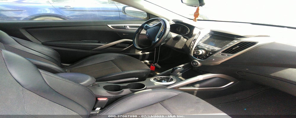 KMHTC6AD2DU163722 2013 HYUNDAI VELOSTER photo no. 5