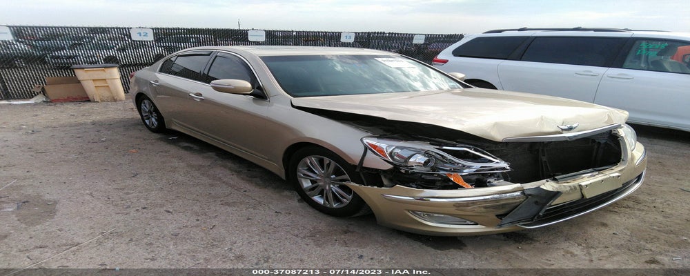 KMHGC4DD1CU186473 2012 HYUNDAI GENESIS photo no. 13