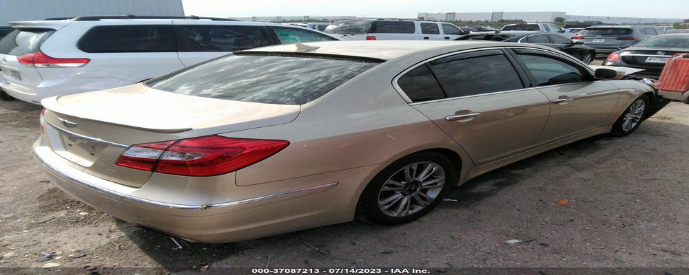 KMHGC4DD1CU186473 2012 HYUNDAI GENESIS photo no. 4