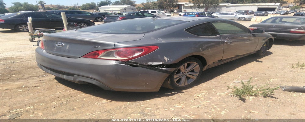 KMHHU6KHXAU024891 2010 HYUNDAI GENESIS COUPE photo no. 4