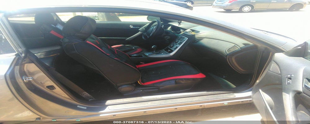 KMHHU6KHXAU024891 2010 HYUNDAI GENESIS COUPE photo no. 5