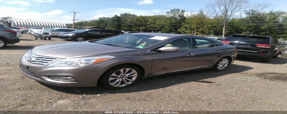 KMHFG4JG1CA132848 2012 HYUNDAI AZERA photo no. 2