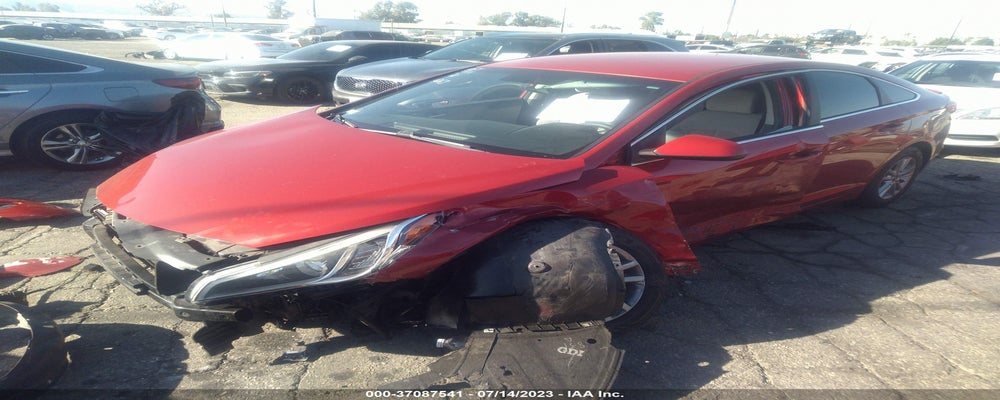 5NPE24AFXHH494263 2017 HYUNDAI SONATA photo no. 2