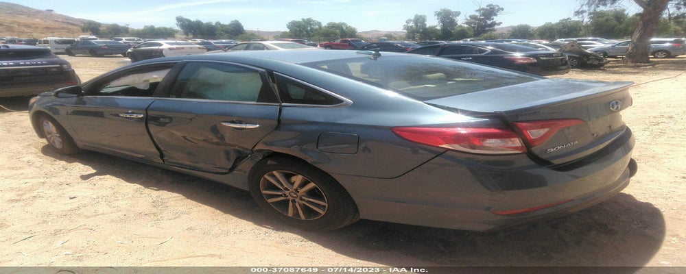 5NPE24AAXFH066579 2015 HYUNDAI SONATA photo no. 3