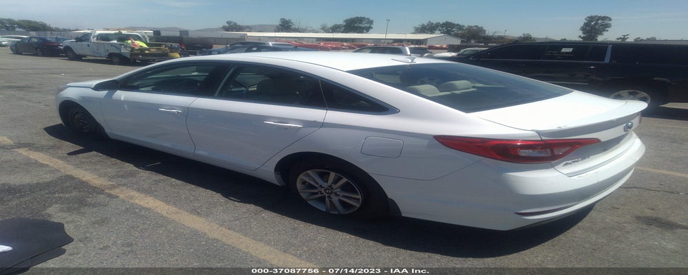 5NPE24AF3FH257272 2015 HYUNDAI SONATA photo no. 3