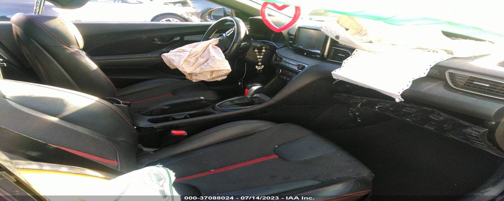 KMHTH6AB2KU019021 2019 HYUNDAI VELOSTER photo no. 5