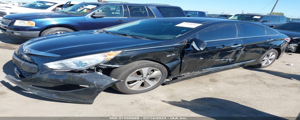 KMHEC4A47BA011902 2011 HYUNDAI SONATA photo no. 2