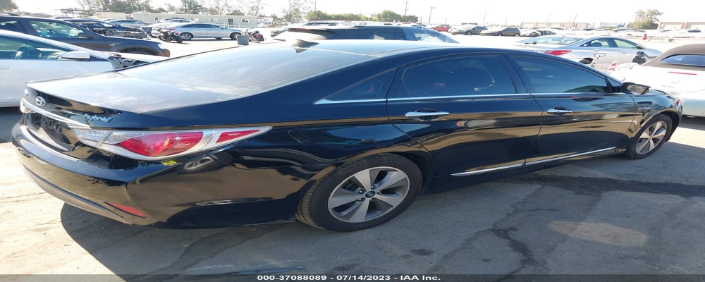 KMHEC4A47BA011902 2011 HYUNDAI SONATA photo no. 4