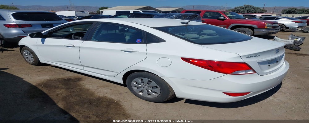 KMHCT4AE8HU171620 2017 HYUNDAI ACCENT photo no. 3