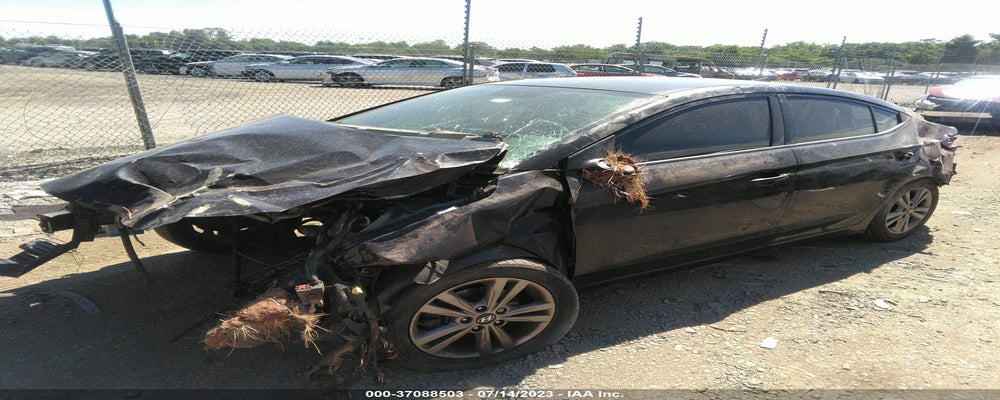 KMHD84LF9JU717875 2018 HYUNDAI ELANTRA photo no. 2