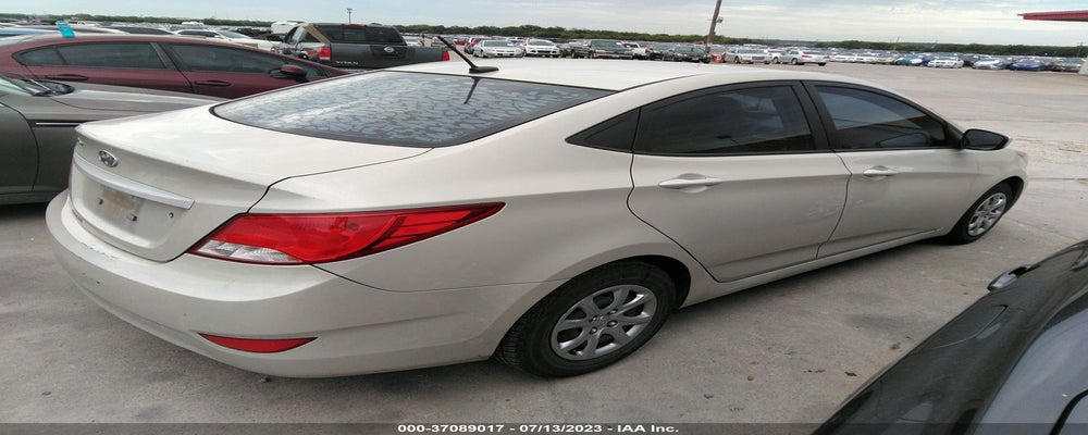 KMHCT4AE2FU939430 2015 HYUNDAI ACCENT photo no. 4
