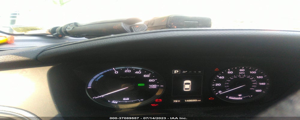 KMHE24L3XHA077005 2017 HYUNDAI SONATA photo no. 7