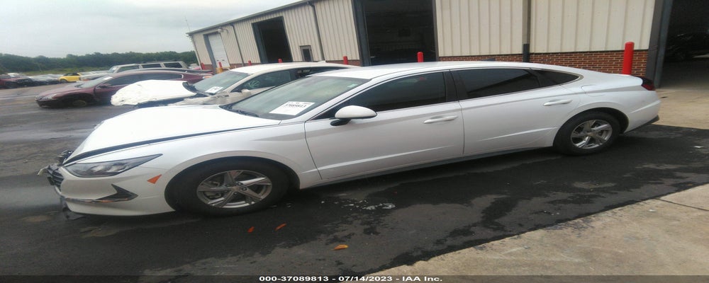5NPEG4JA2LH061633 2020 HYUNDAI SONATA photo no. 2