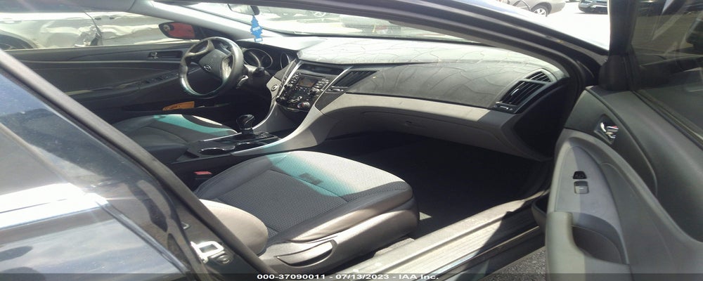 5NPEC4AC6BH217426 2011 HYUNDAI SONATA photo no. 5