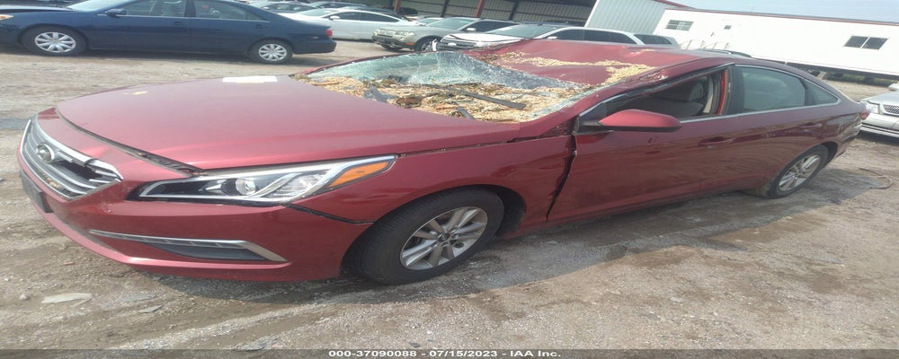 5NPE24AF0FH040083 2015 HYUNDAI SONATA photo no. 2