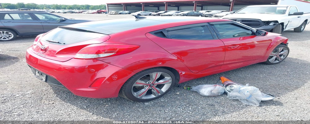 KMHTC6AD0CU021416 2012 HYUNDAI VELOSTER photo no. 4