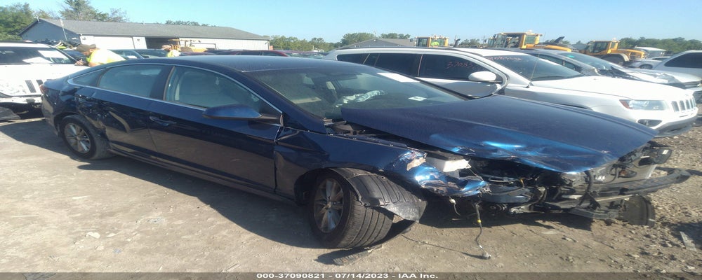 5NPE24AF8JH708074 2018 HYUNDAI SONATA photo no. 14