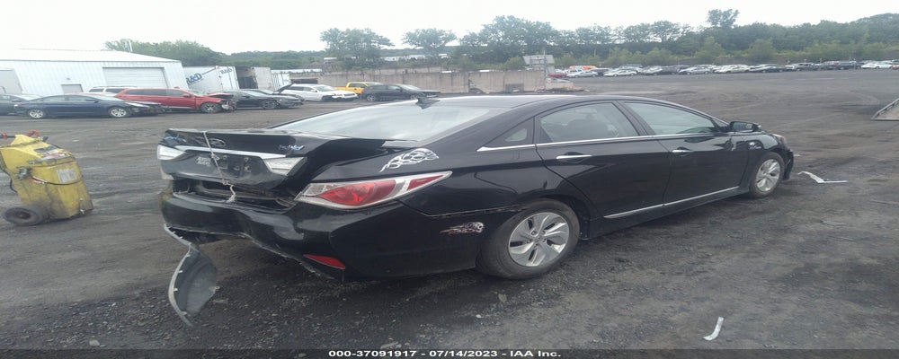 KMHEC4A40FA139288 2015 HYUNDAI SONATA HYBRID photo no. 4