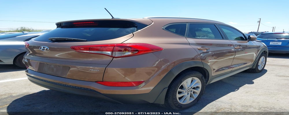 KM8J3CA43HU315101 2017 HYUNDAI TUCSON photo no. 4