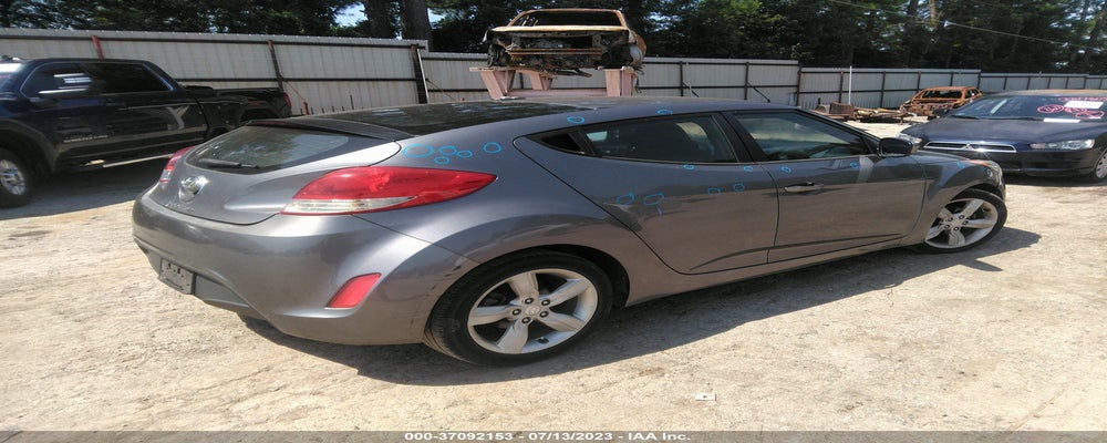 KMHTC6AD3DU106591 2013 HYUNDAI VELOSTER photo no. 4