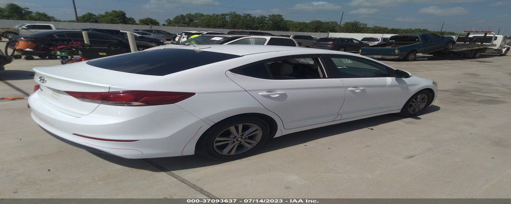 5NPD84LF2HH033467 2017 HYUNDAI ELANTRA photo no. 4