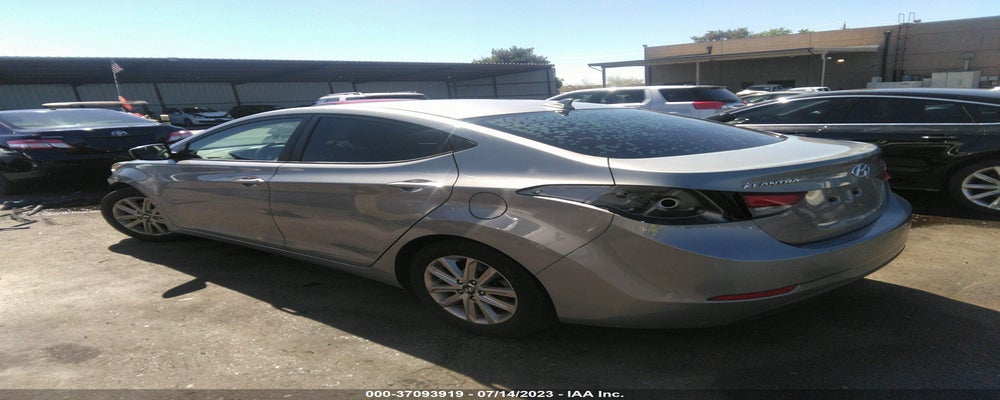 KMHDH4AE9FU348453 2015 HYUNDAI ELANTRA photo no. 3