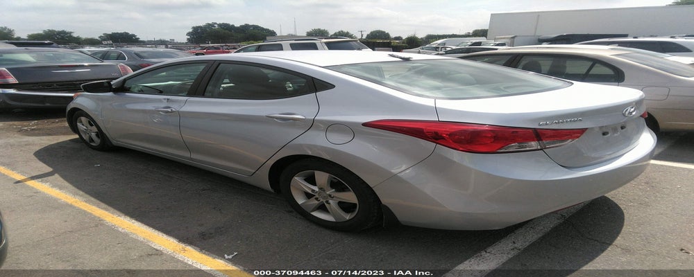 5NPDH4AEXDH409109 2013 HYUNDAI ELANTRA photo no. 3