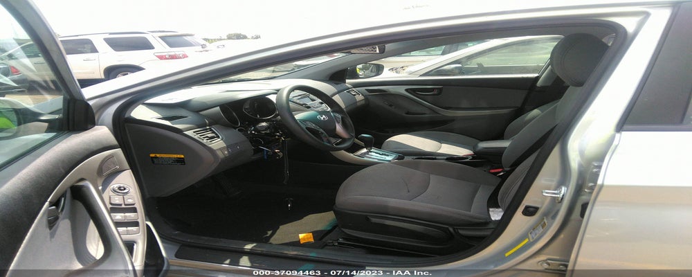 5NPDH4AEXDH409109 2013 HYUNDAI ELANTRA photo no. 5