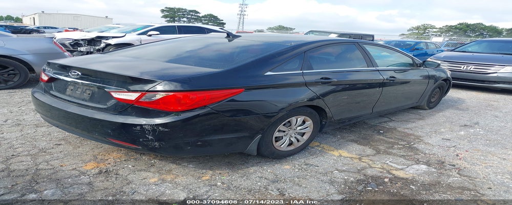 5NPEB4AC1BH107810 2011 HYUNDAI SONATA photo no. 4