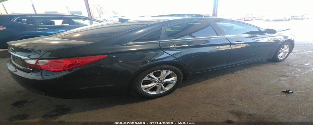 5NPEC4AC2DH516169 2013 HYUNDAI SONATA photo no. 4