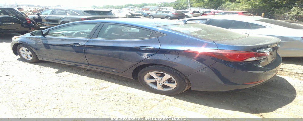 5NPDH4AE1FH553618 2015 HYUNDAI ELANTRA photo no. 3