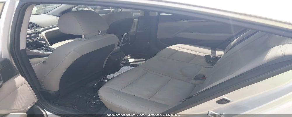 5NPD84LF1JH275575 2018 HYUNDAI ELANTRA photo no. 8