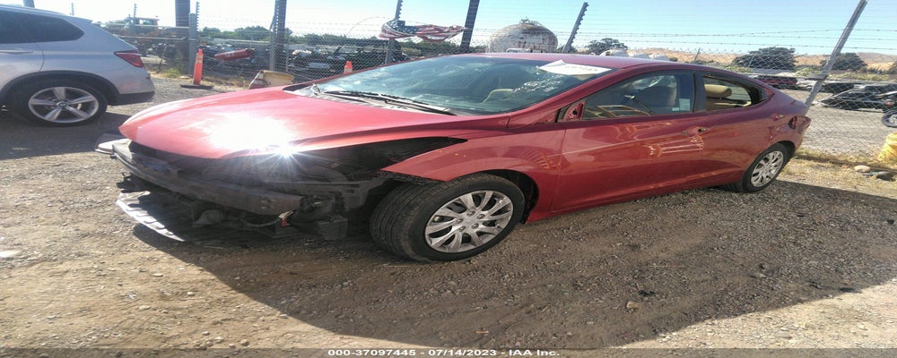 5NPDH4AE6DH200675 2013 HYUNDAI ELANTRA photo no. 2