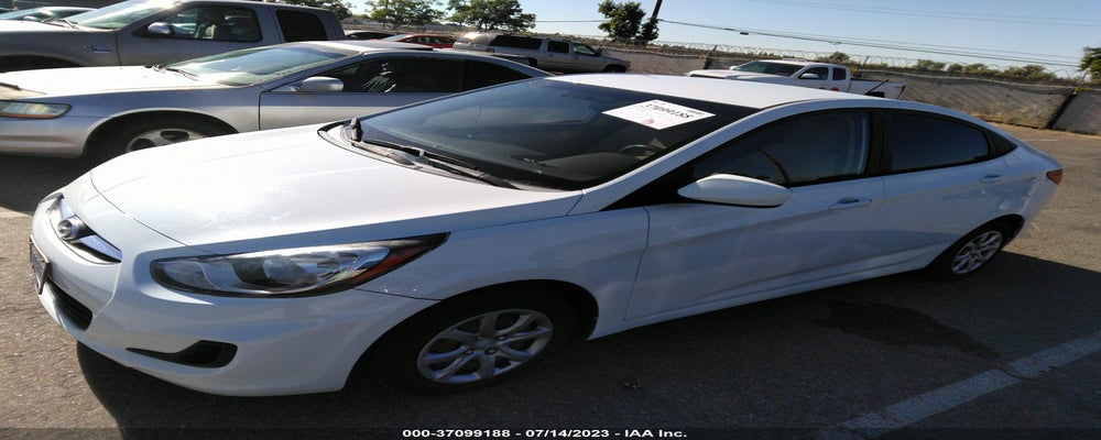 KMHCU4AE3CU058440 2012 HYUNDAI ACCENT photo no. 2