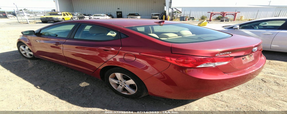 5NPDH4AE6DH237662 2013 HYUNDAI ELANTRA photo no. 3