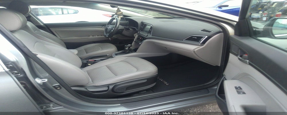 KMHD84LF2HU262765 2017 HYUNDAI ELANTRA photo no. 5