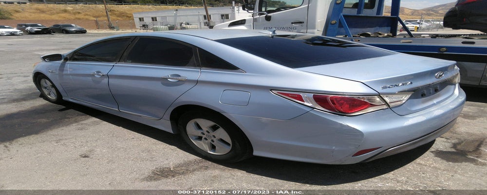 KMHEC4A44BA003675 2011 HYUNDAI SONATA photo no. 3