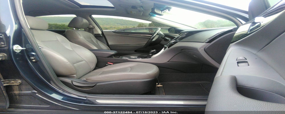 5NPEC4AC5BH238297 2011 HYUNDAI SONATA photo no. 5