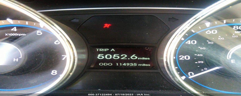 5NPEC4AC5BH238297 2011 HYUNDAI SONATA photo no. 7