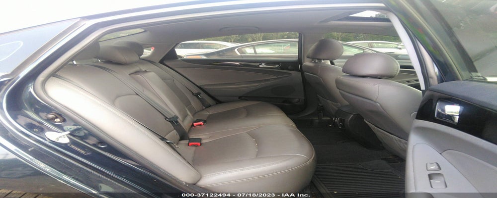 5NPEC4AC5BH238297 2011 HYUNDAI SONATA photo no. 8