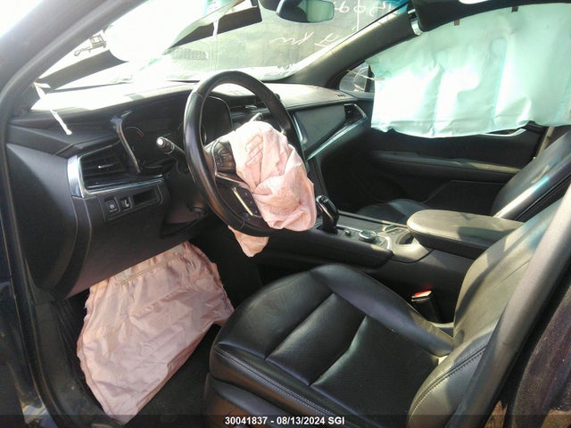 1GYKNDR44MZ146579 Cadillac lsy
