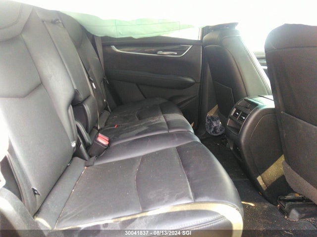 1GYKNDR44MZ146579 Cadillac lsy
