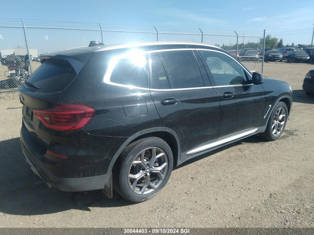 BMW 2021 2021 5UXTY5C07M9G99502 Image 4