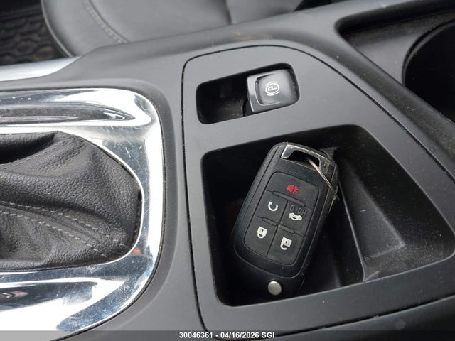 2G4GP5EX4H9174583 Buick Regal Premium